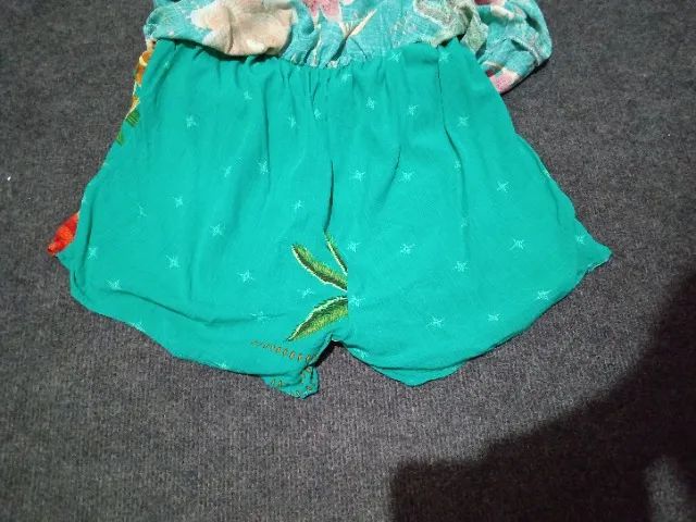 Macacão com saia tema praiano - Foto 3