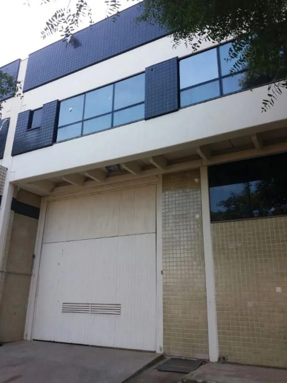 Depósito/Pavilhão com 514 metros no Humaitá - Porto Alegre - RS