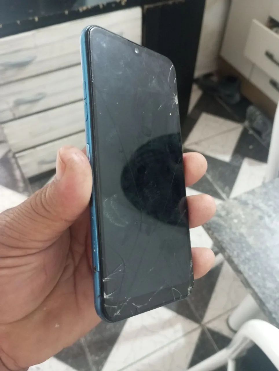 LG K10 (K420DS) com Tela Quebrada - Foto 2