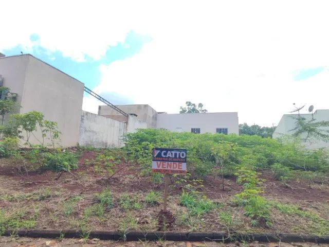 LINDO LOTE EM FRENTE A RESERVA, INDO PARA O SANTUARIO MEDINDO 260,02 M²
