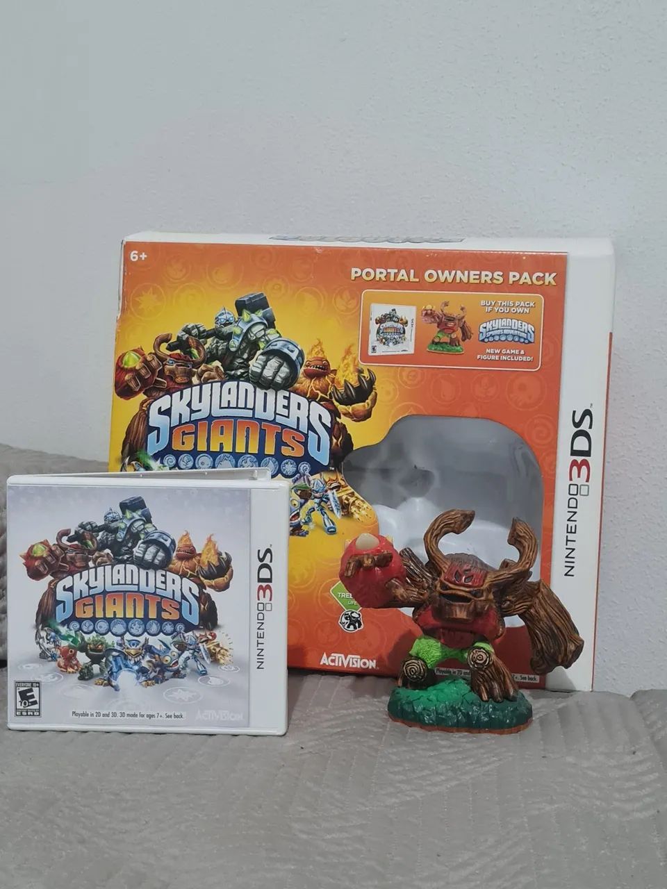 Jogo Skylanders Giants Portal Owners Pack 3DS