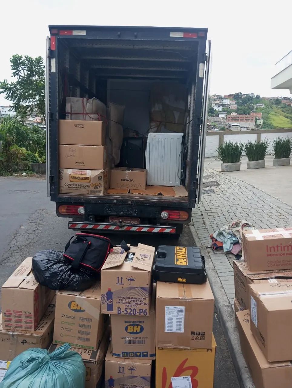 Frete, carreto, pequenas mudanças e viagens  - Foto 5