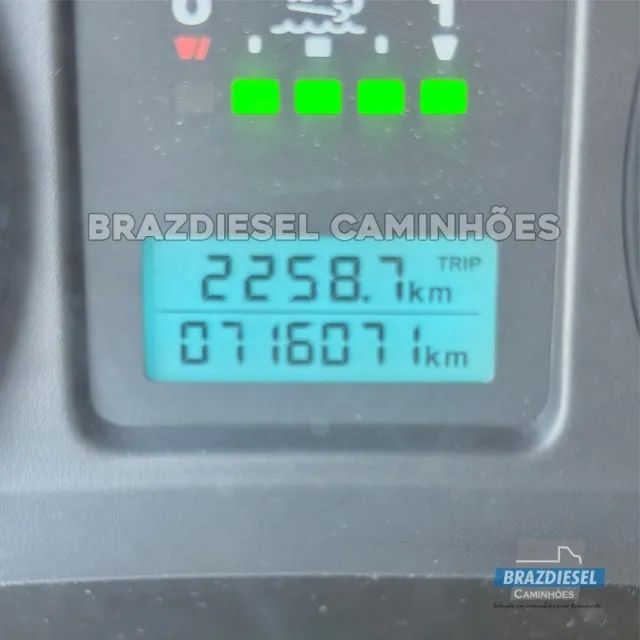 Ford Cargo 1719 2013 baú 6,80 x 2,80m - Foto 9
