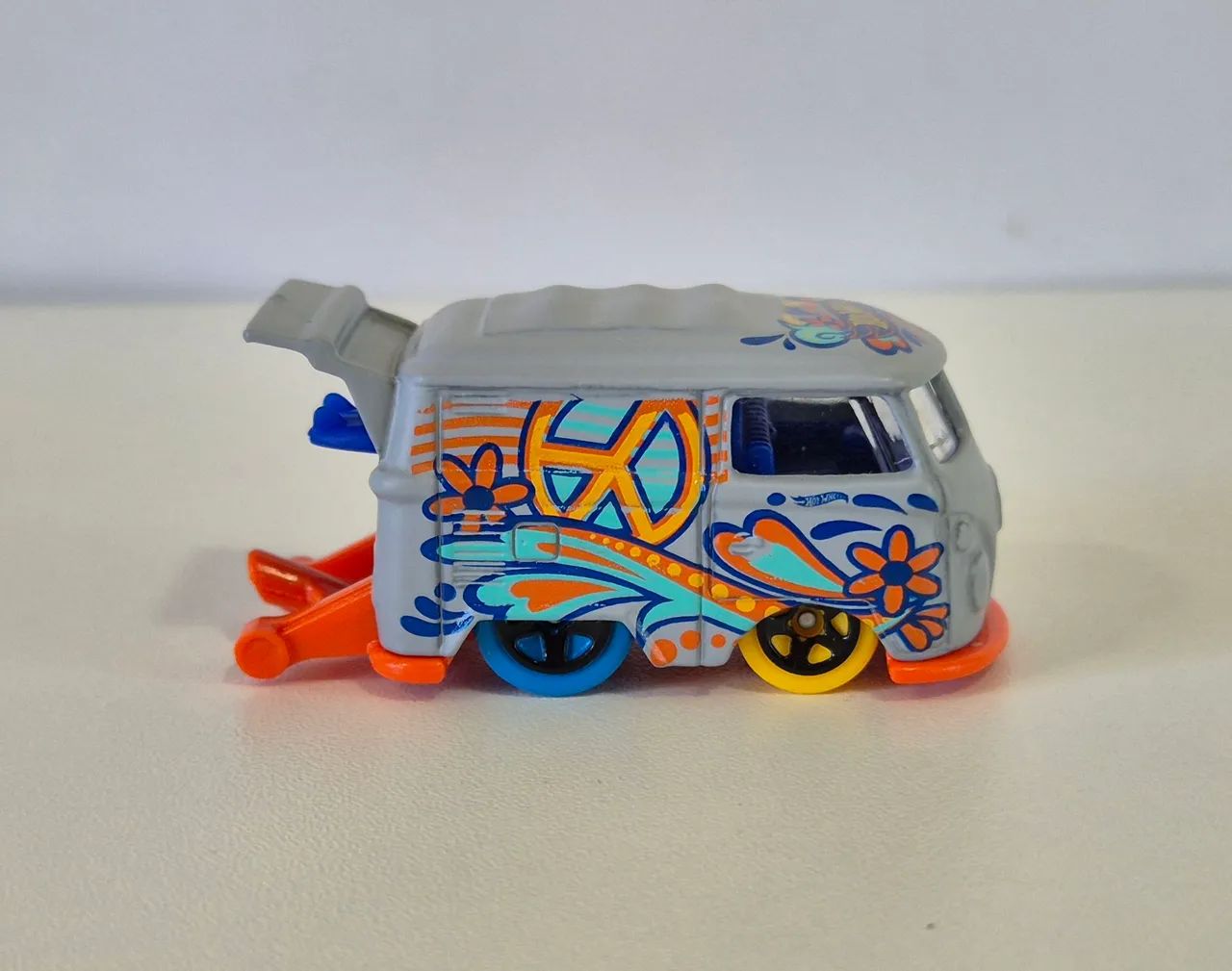Hot Wheels Kool Kombi Art Cars Loose  - Foto 2