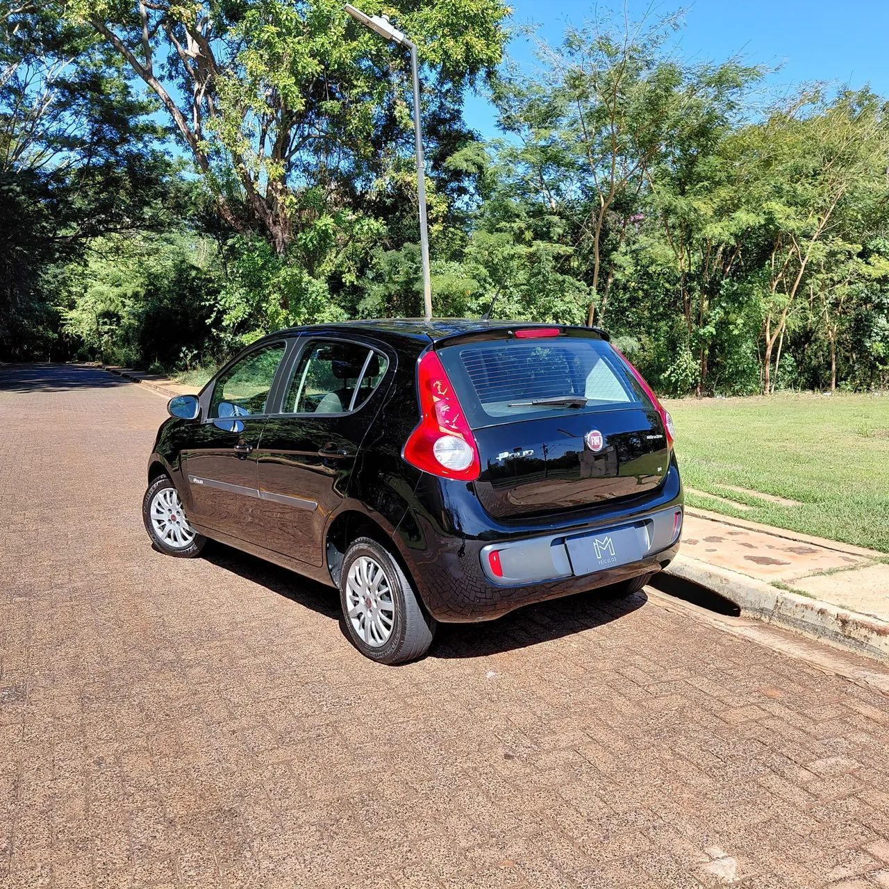 PALIO ATTRATIVE 1.4 FLEX COMPLETO ANO 2017 - Foto 2