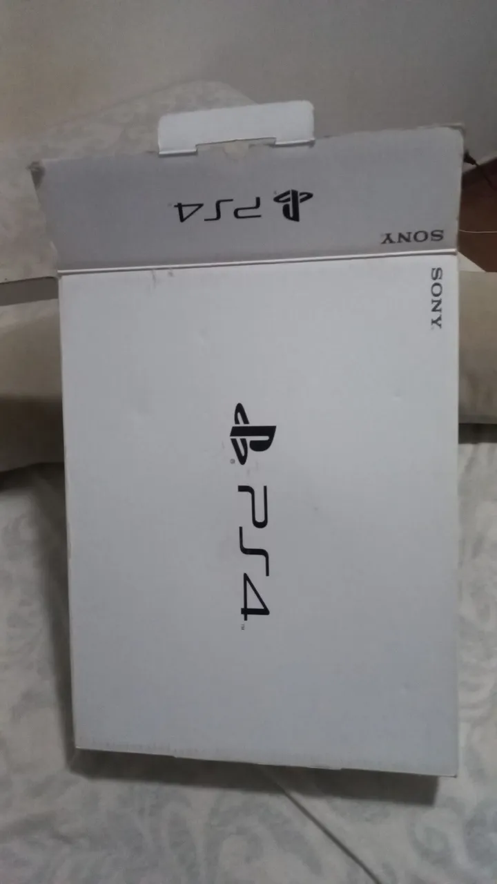 Vendo play 4 1tb