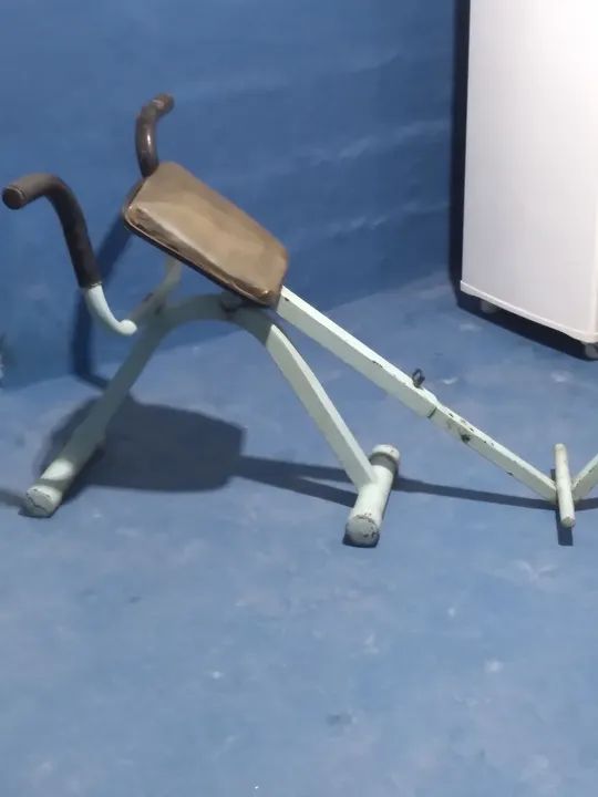 Banco de Abdominais - Exercite-se em casa!