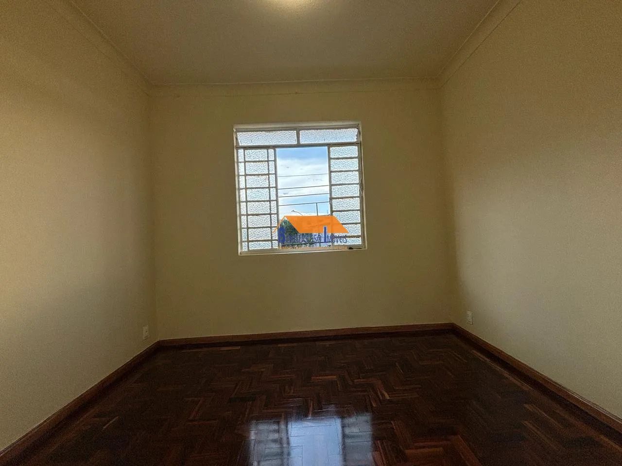 Prédio comercial e residencial com 2 moradias e 5 lojas, Bairro Concórdia, Belo Horizonte/ - Foto 6