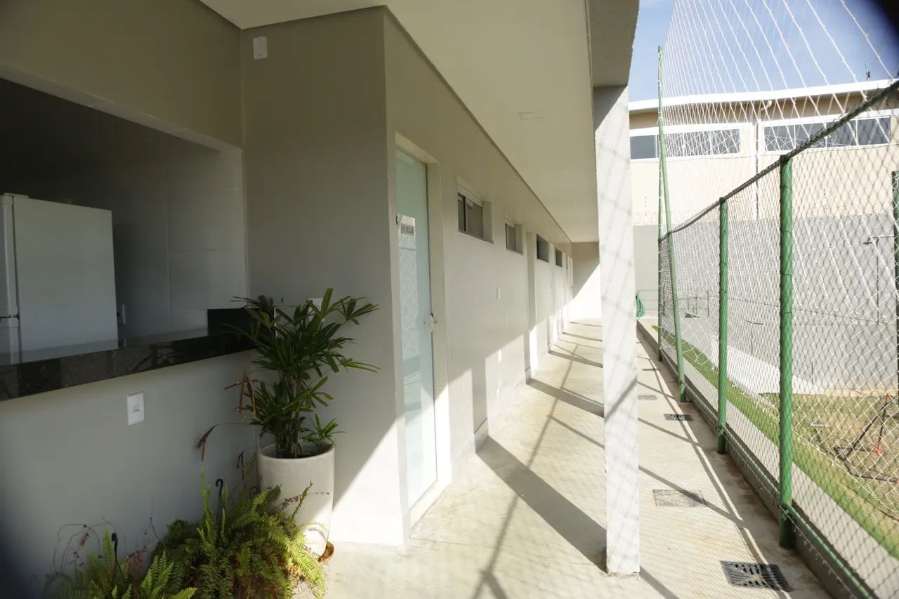 Chácara completa no Centro de Abadia - 2.200m² construídos - - Foto 7