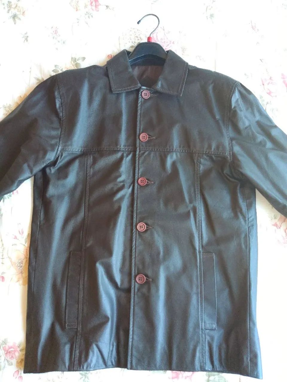 Jaqueta de couro marrom