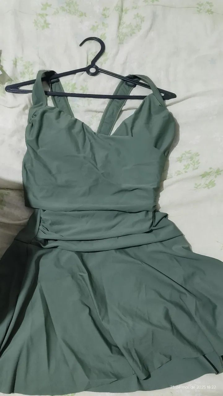 Maiô com saia verde militar- Novo! - Foto 3