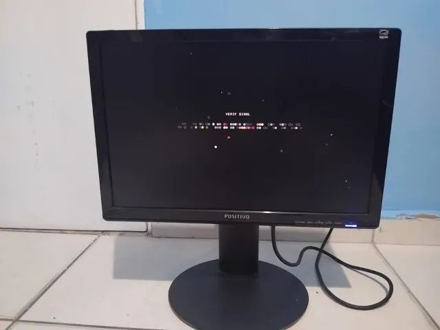 Monitor Positivo 19 Polegadas Lcd Vga Dvi W1942peu - Foto 4