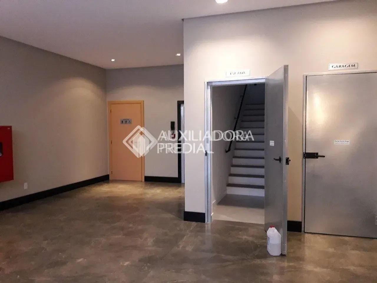 SALA COMERCIAL LOCAÇÃO EM CANELA - Foto 5