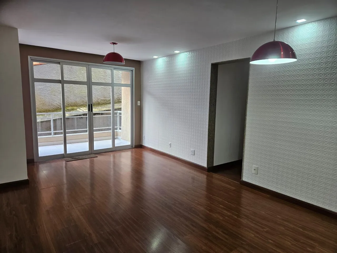 Apartamento à venda, Bingen, Petrópolis, RJ
