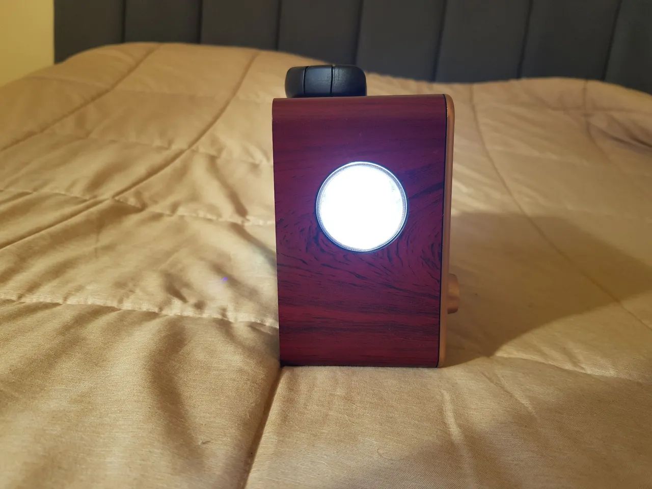 Retro bluetooth radio64292272496386121