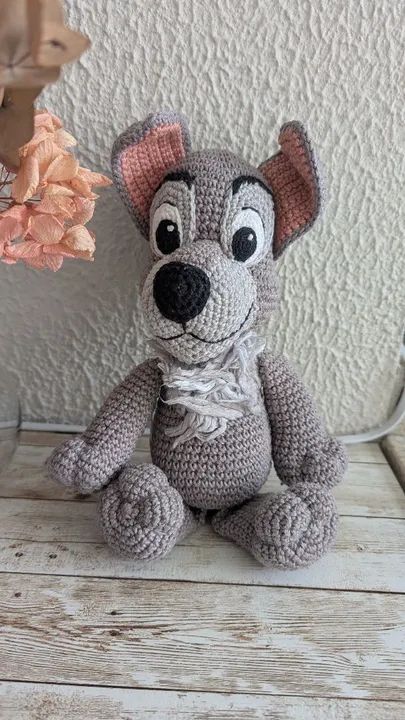 Cachorrinho da Dama e Vagabundo em amigurimi 
