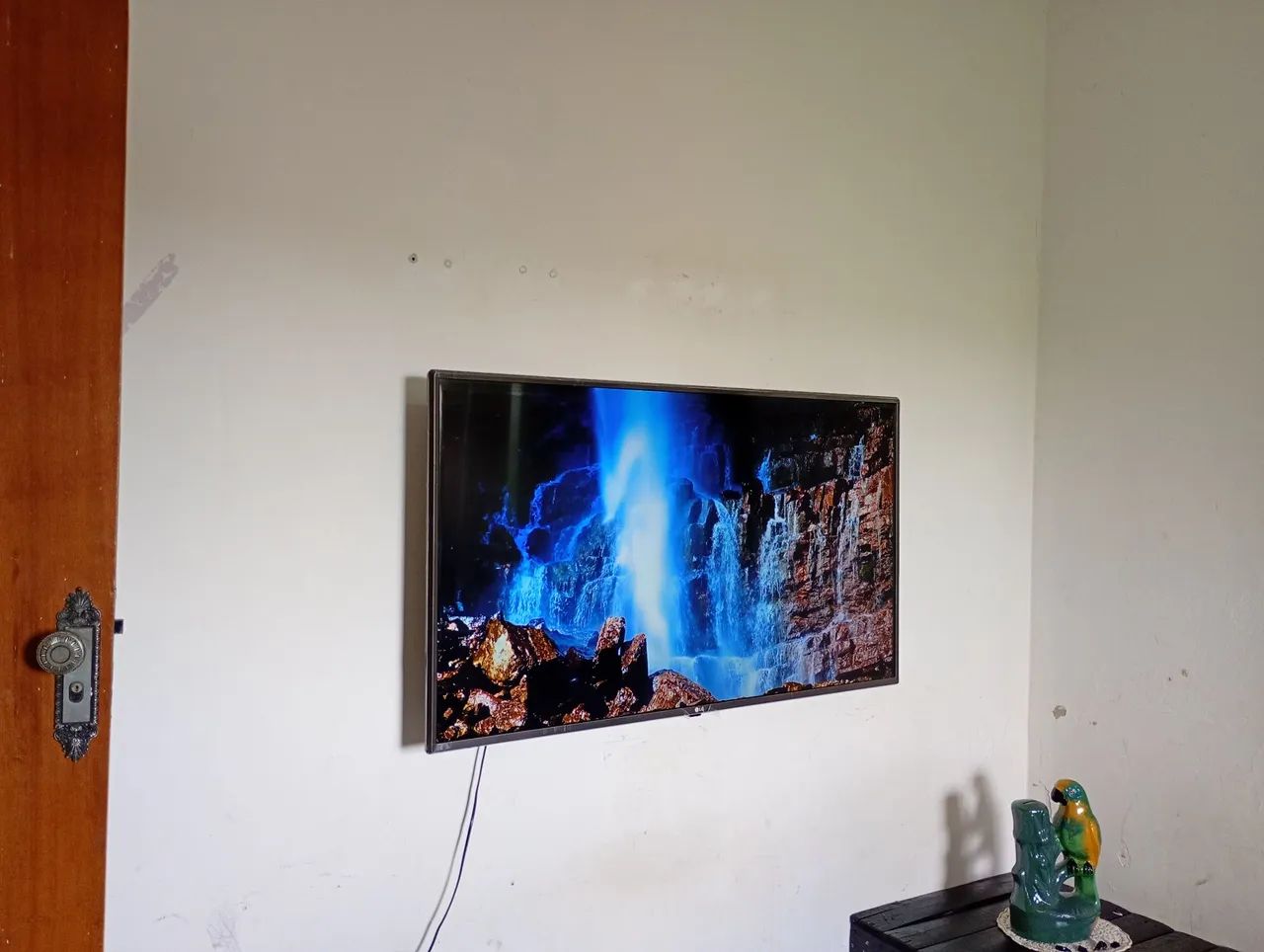 Tv smart 4k LG webos 50 polegadas Alexa wi-fi bluetooth novinha! - Foto 4