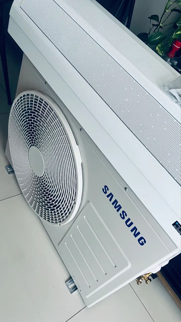 Ar Condicionado Samsung WindFree 24.000 BTUs - Semi-novo com NF - Foto 2