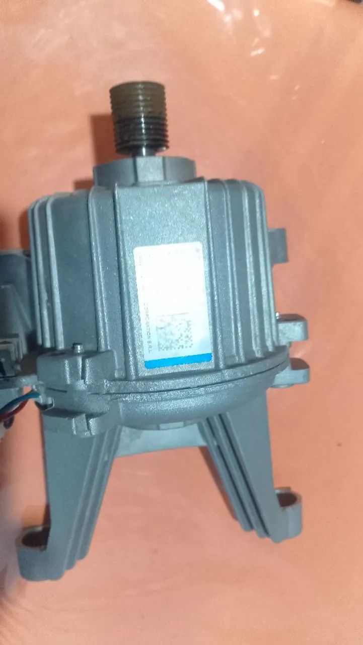 Motor lavadora lava e seca Eletrolux Lsp11