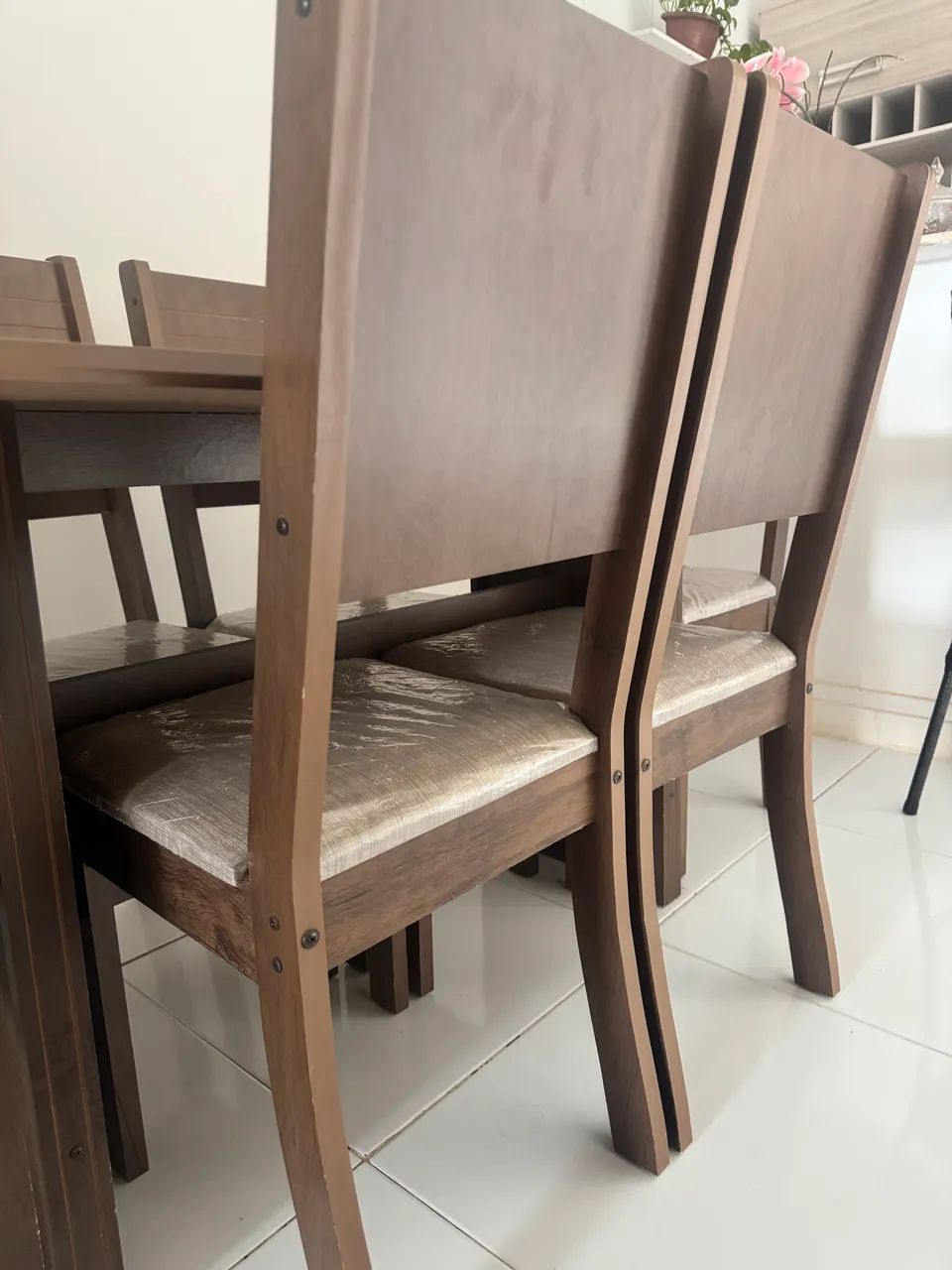 Mesa com 6 cadeira  - Foto 3