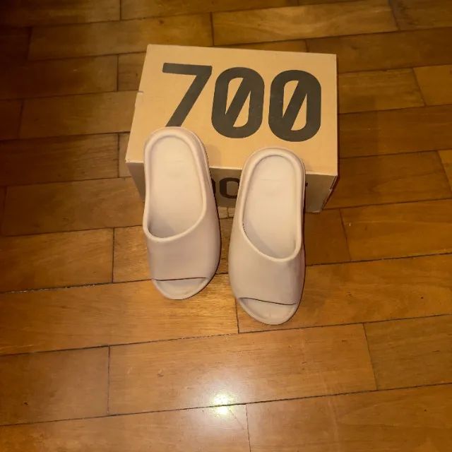 Chinelo Adidas Yeezy Slide - Foto 3