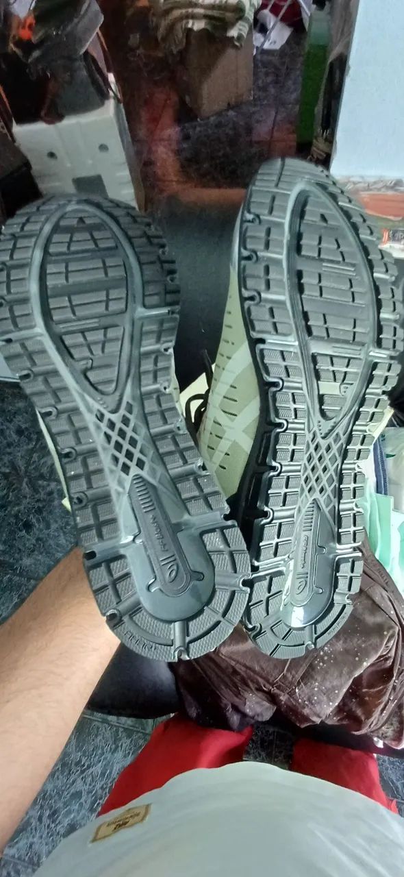 Tenis Asics vs Above The Clouds - Quantum 360 - Foto 3