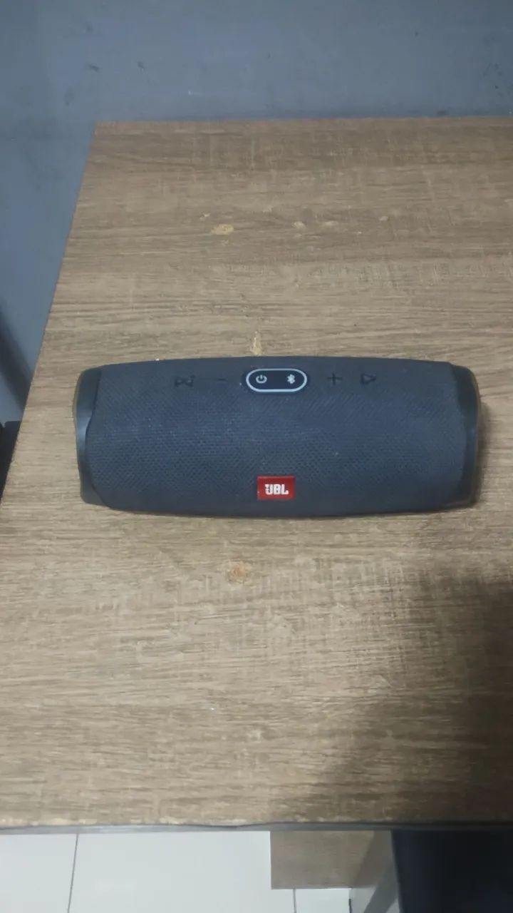 JBL flip 4 