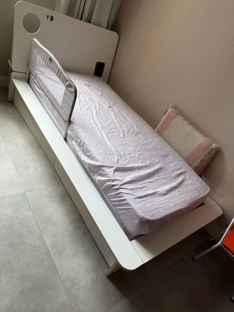 Cama Tok&Stok 
