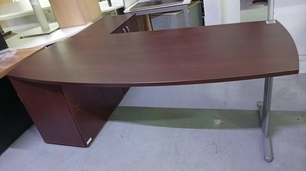 Mesa Modelo Diretor Para Escritório  - Foto 2