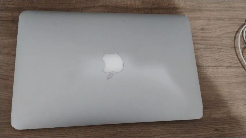MacBook Air Early 2015 - Foto 3