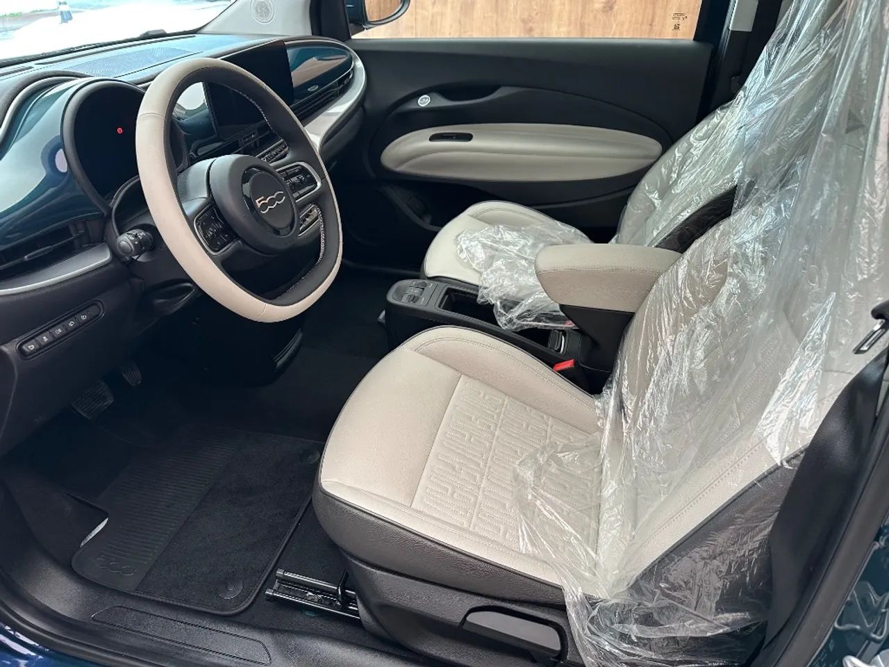 Fiat 500E Icon (elétrico) 2022 - Foto 4