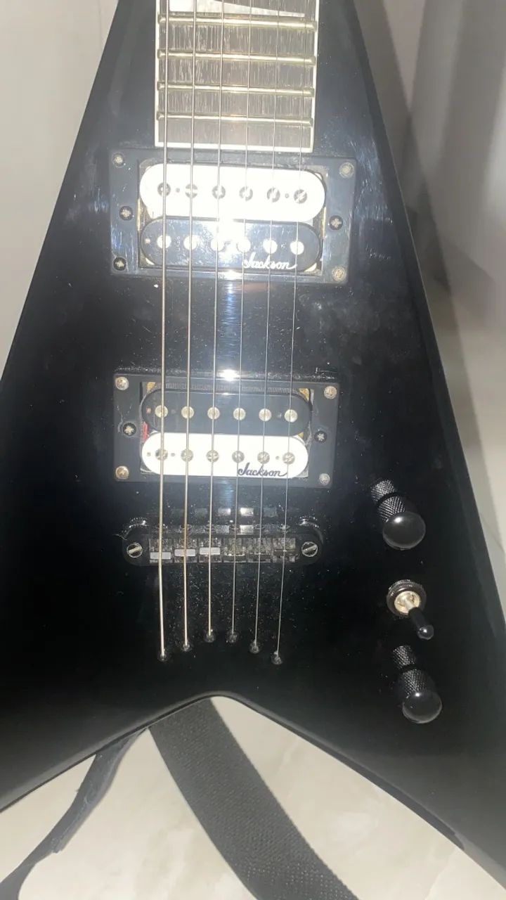 Guitarra js32 king v + gig bag  acolchoado  - Foto 3