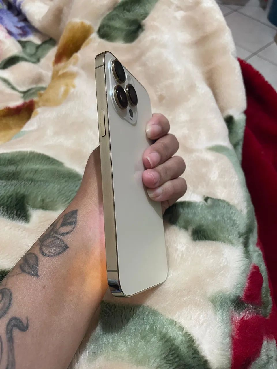 iPhone 14 Pro Max  - Foto 2