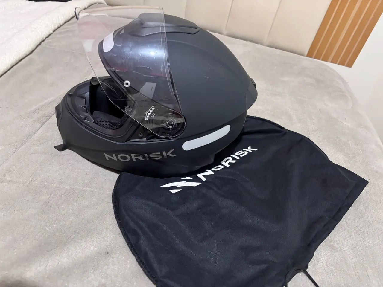 Capacete semi novo - Foto 2