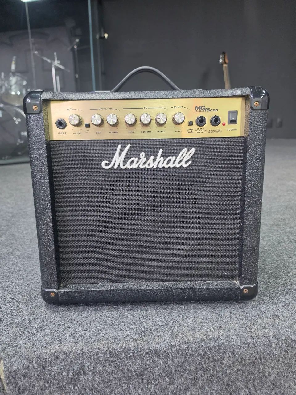 AMPLIFICADOR MARSHALL MG15CDR