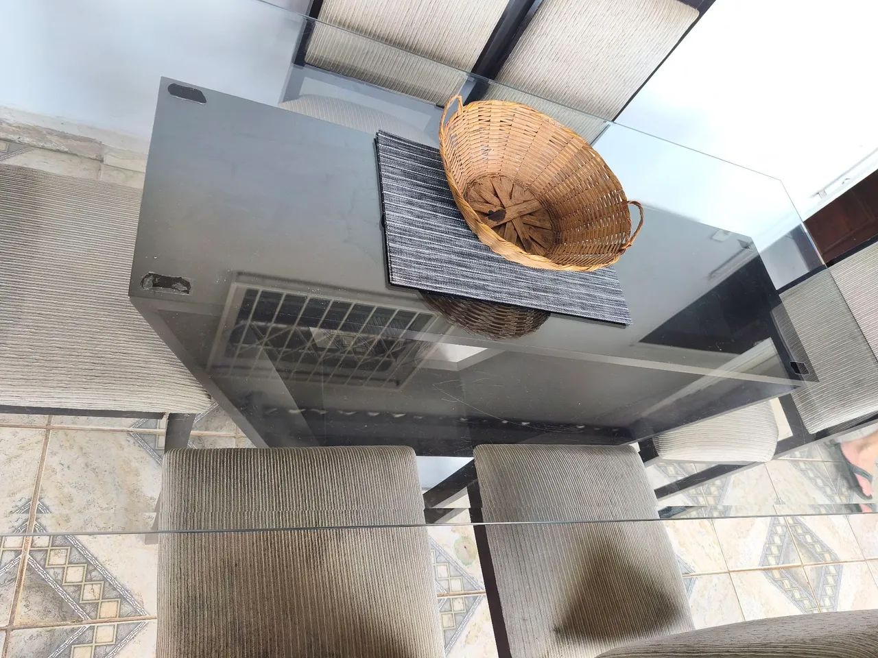 Mesa 6 com 6 cadeiras - Foto 4