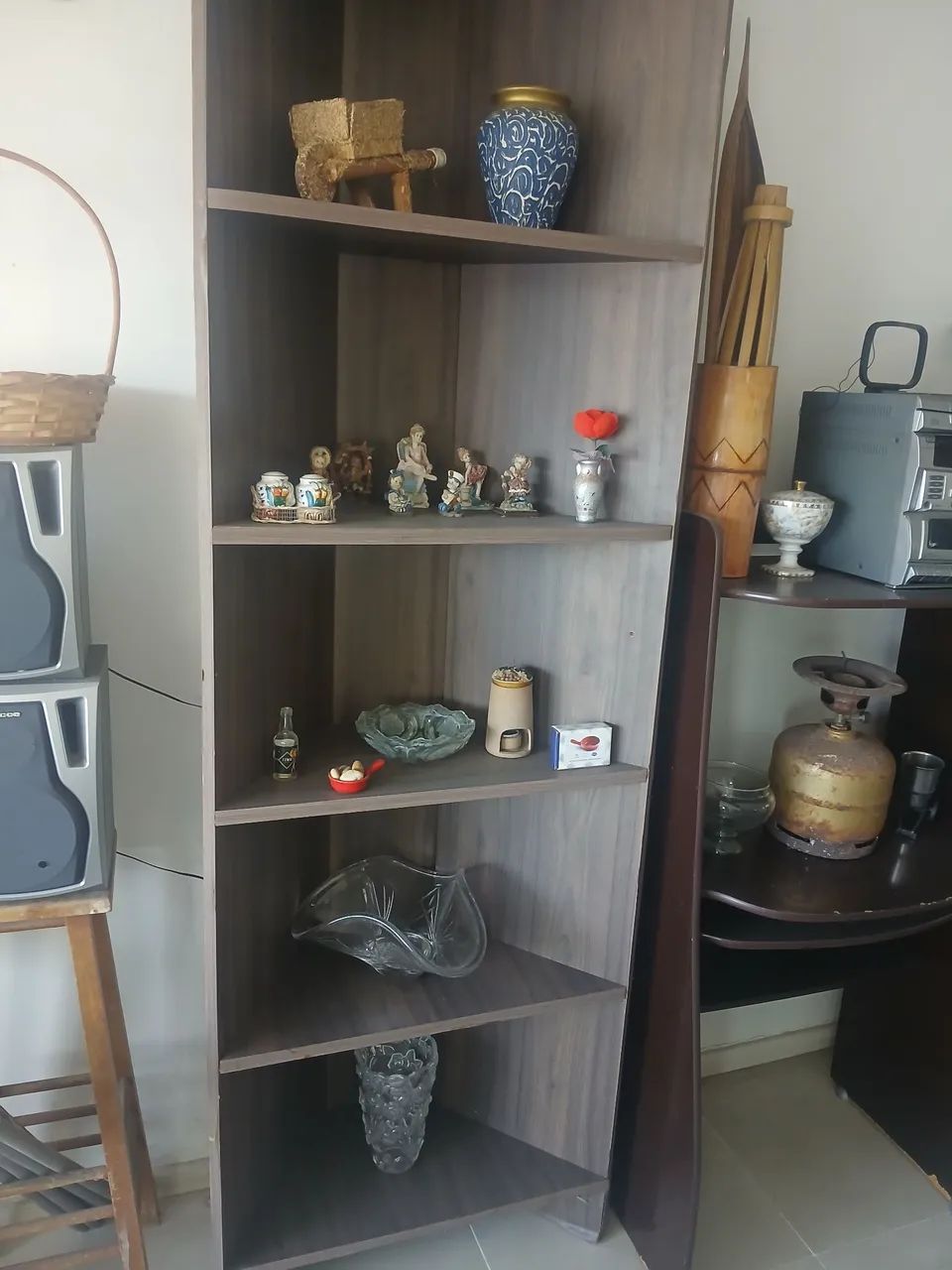 Prateleiras e nichos para lojas de conveniência.  - Foto 3
