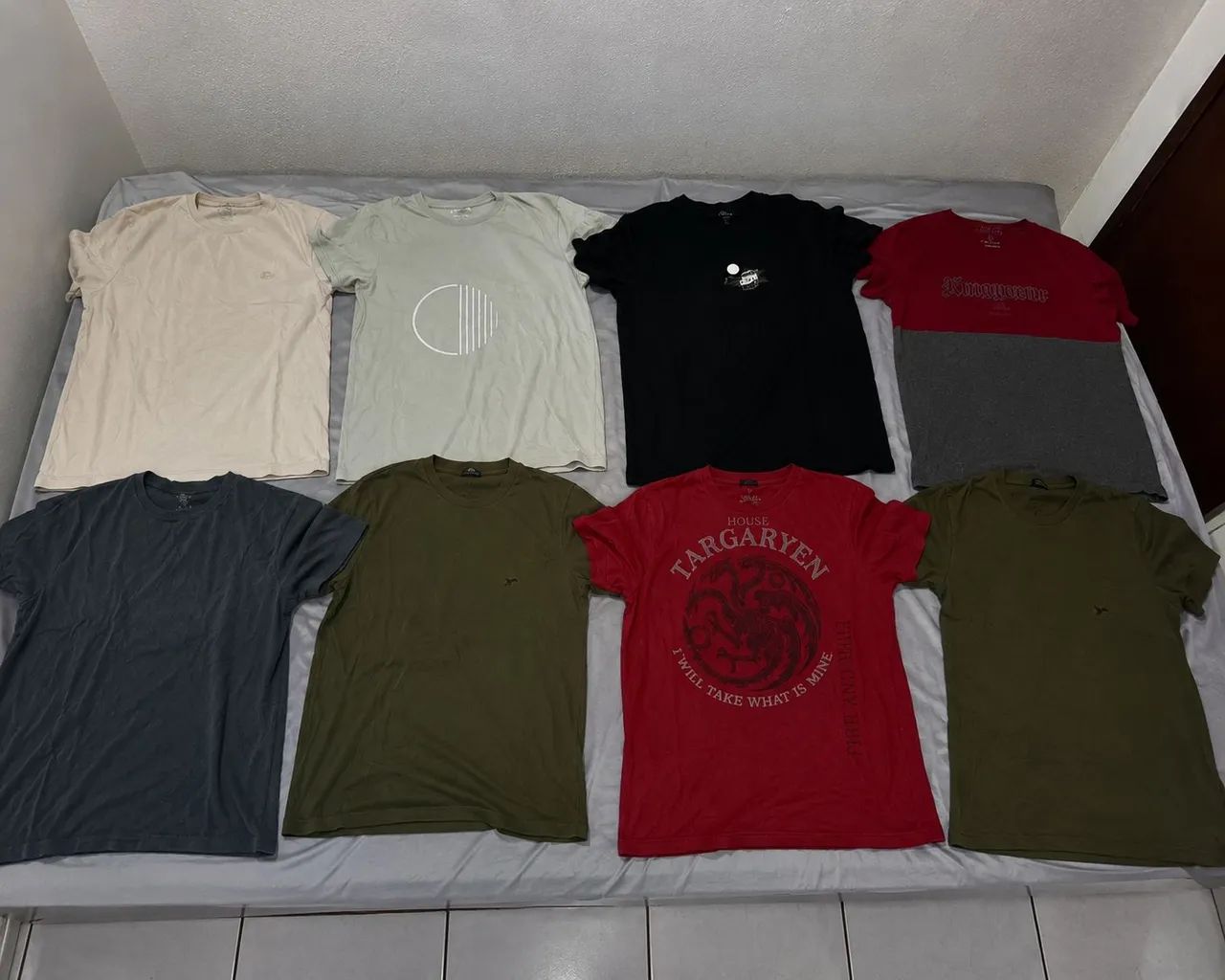 8 Camisetas Masculinas 