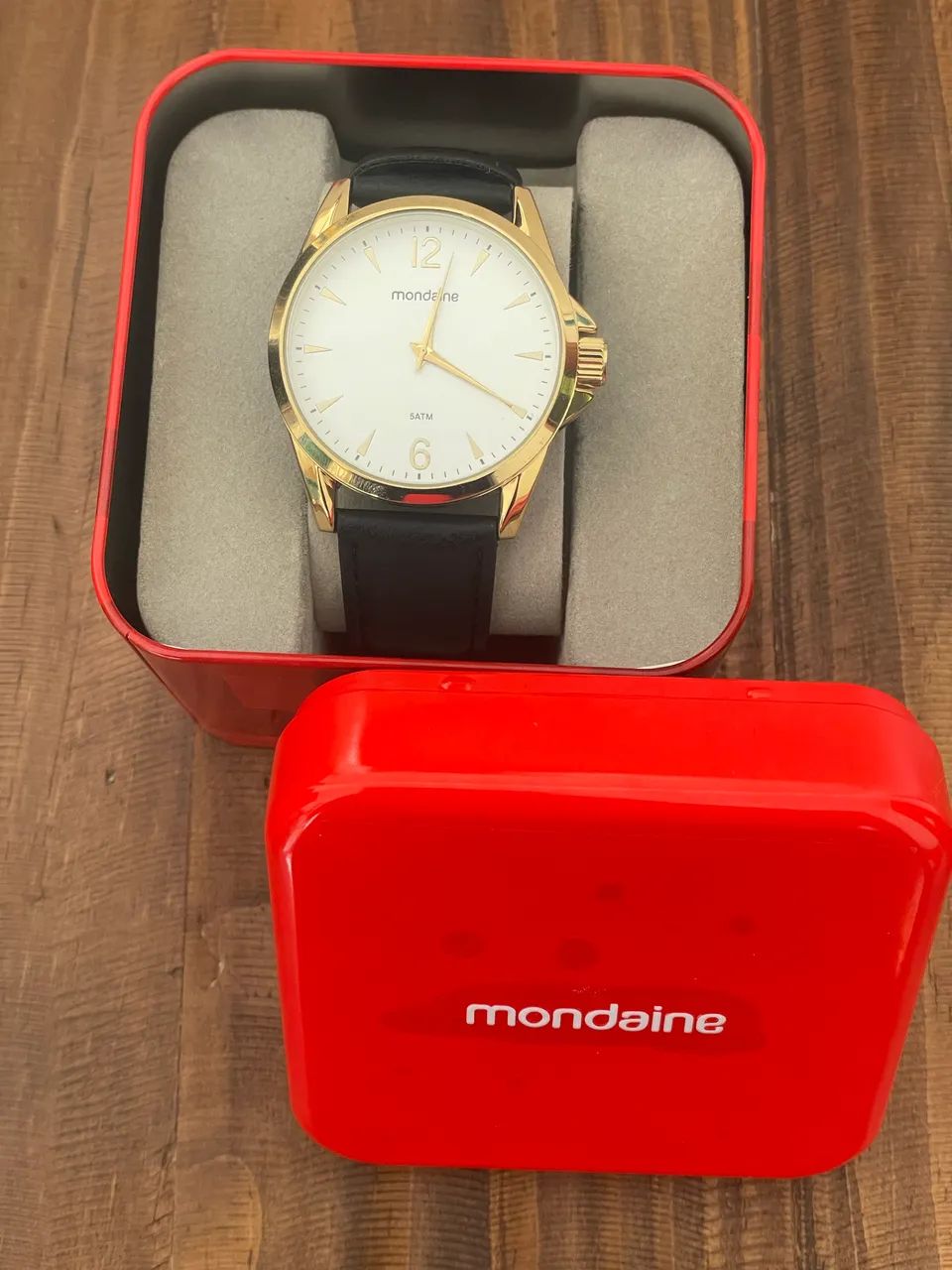 Relógio mondaine 