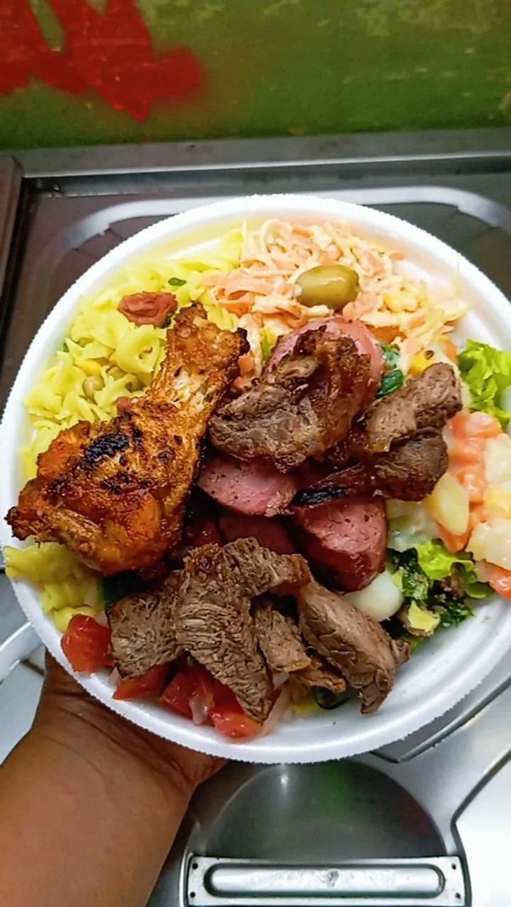 Marmitas comida caseira 