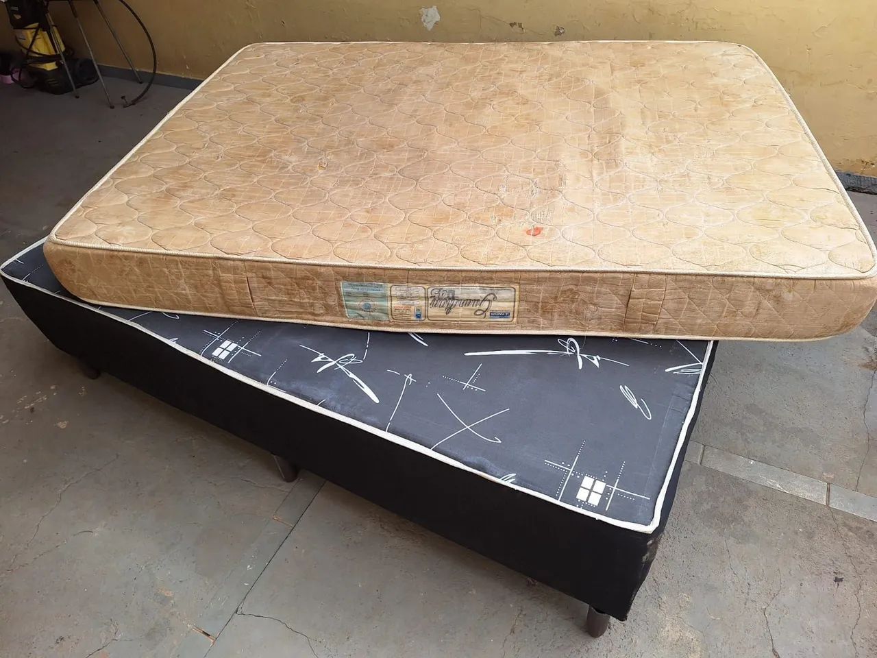 Cama box de casal com colchão  de espuma  - Foto 4