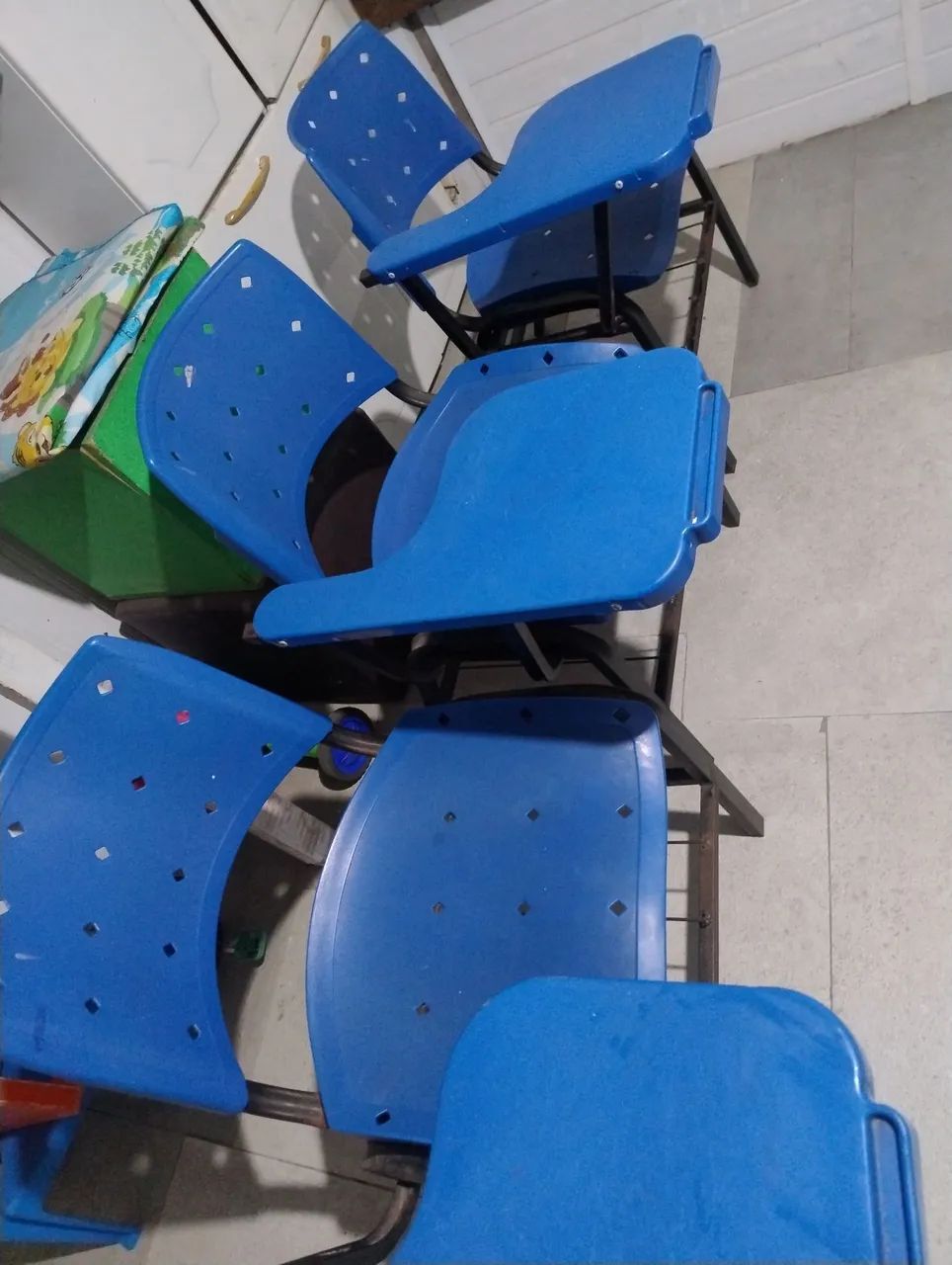 Cadeiras escolar - Foto 3