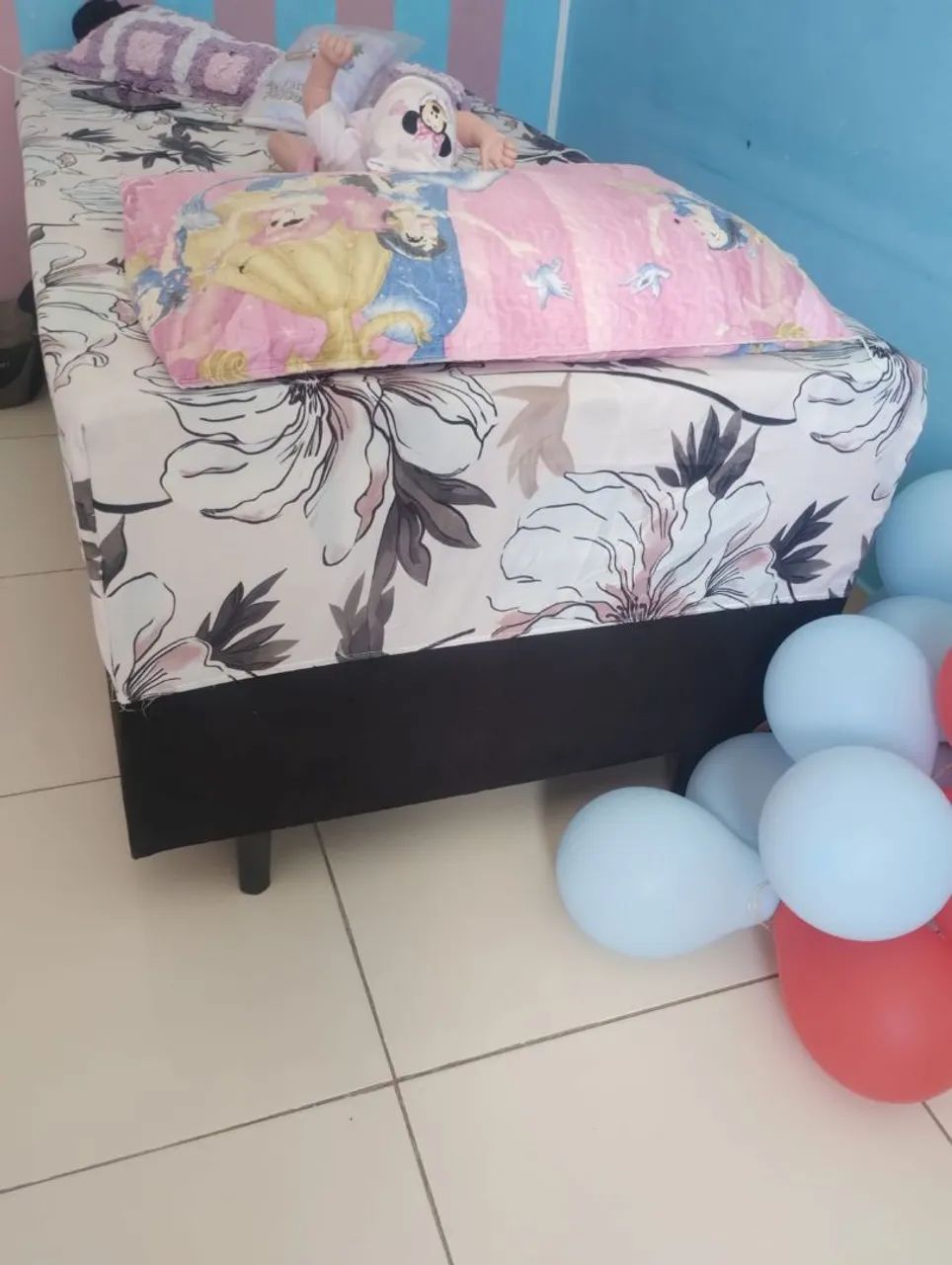 Cama de solteiro 350