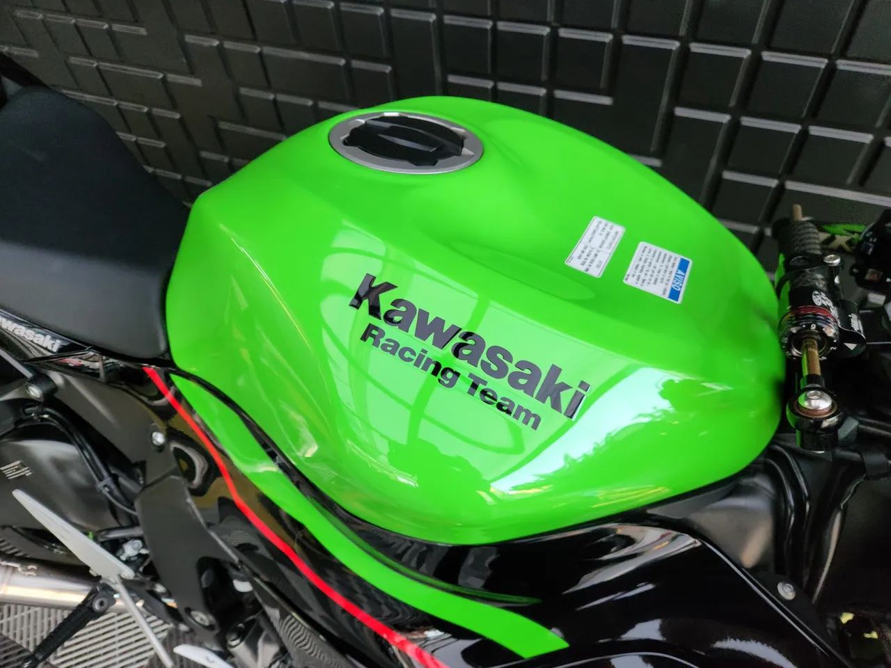 Kawasaki Zx-6r 636cc 2021 - 1520206844 | OLX