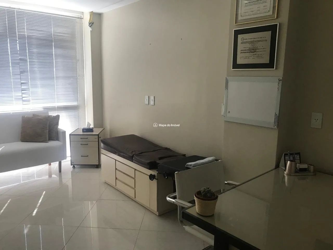 Sala comercial á venda no centro de Gramado