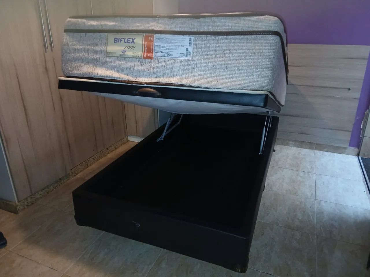 Cama box bau