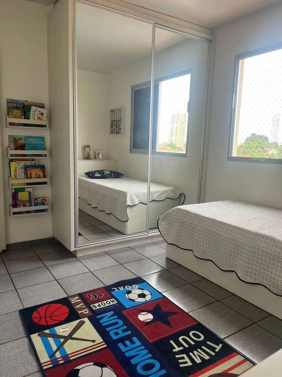 APARTAMENTO NO SETOR OESTE COM 72 METROS E SACADA - Foto 2