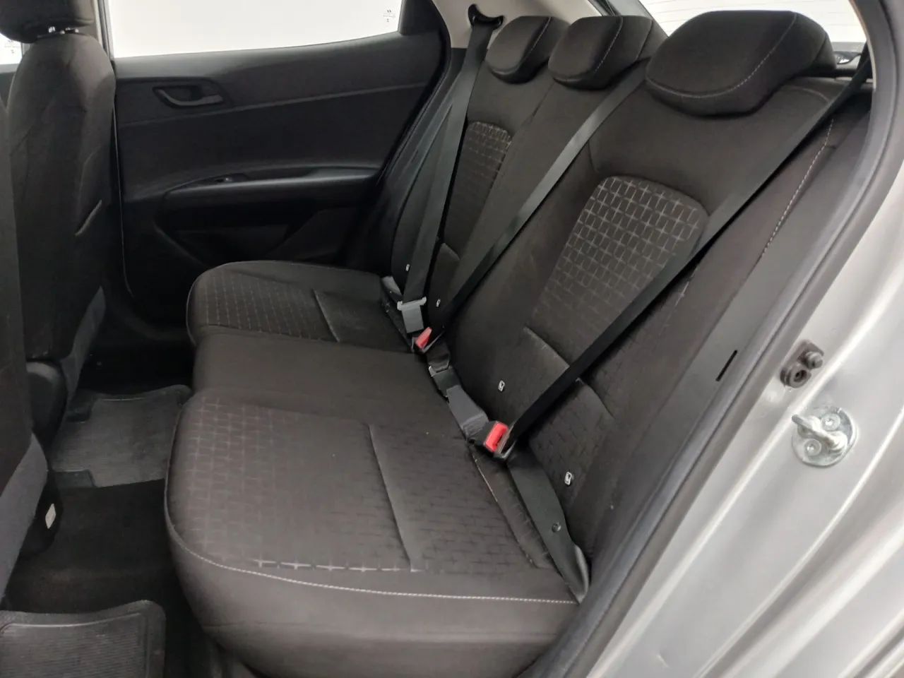 Hyundai HB20 Comf./C.Plus/C.Style 1.0 Flex 12V, foto 16 de 17