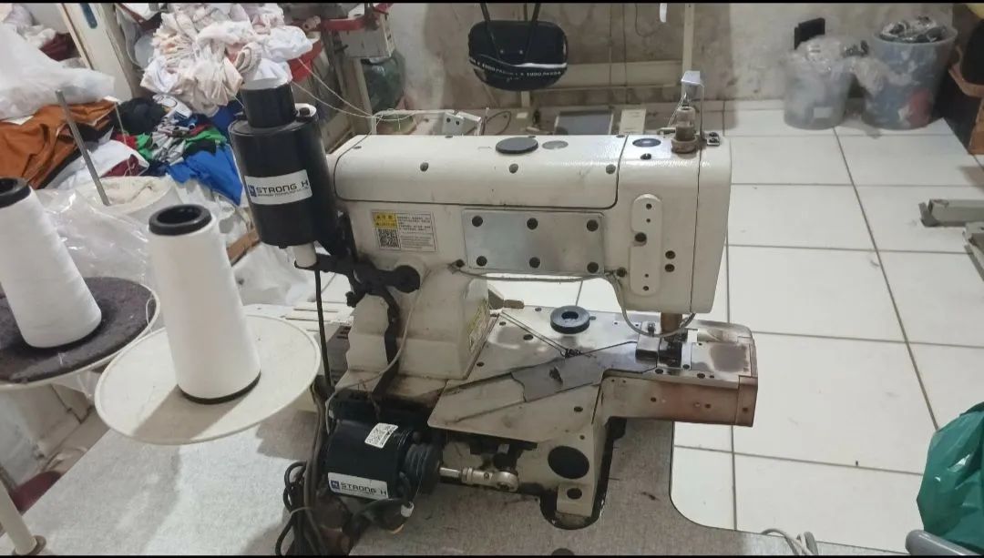 Máquina de costura  - Foto 3