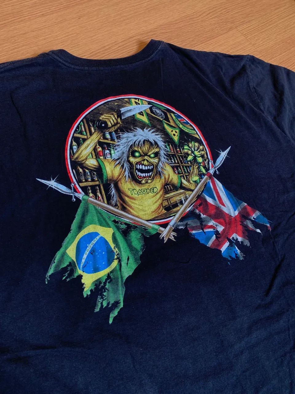 Camiseta Iron Maiden Consulado do Rock - Foto 4
